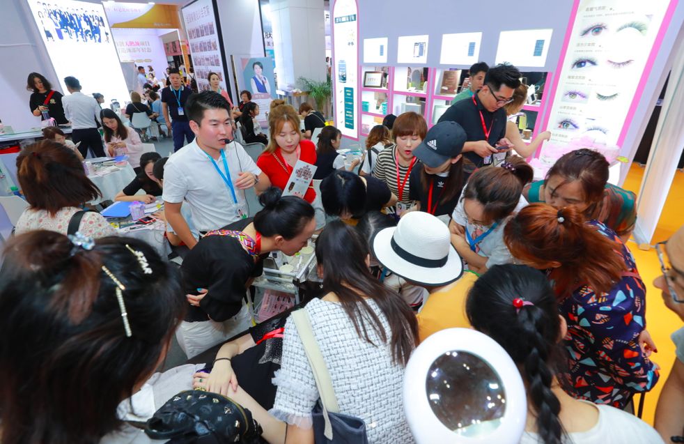 北京展臺搭建公司—北京美博會確定時間!將于10月19日在京盛大開幕 展會新聞 第2張-聯拓創意 北京展臺搭建公司—北京美博會確定時間!將于10月19日在京盛大開幕 展會新聞 第2張