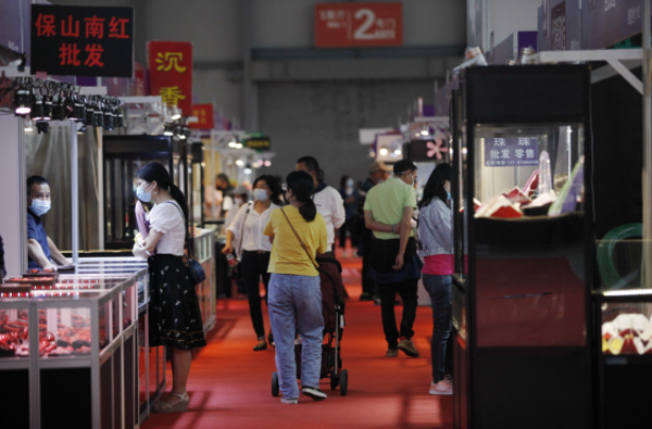 昆明石博會(huì)在昆明國(guó)際會(huì)展中心舉辦 展會(huì)新聞 第4張-聯(lián)拓創(chuàng)意 昆明石博會(huì)在昆明國(guó)際會(huì)展中心舉辦 展會(huì)新聞 第4張